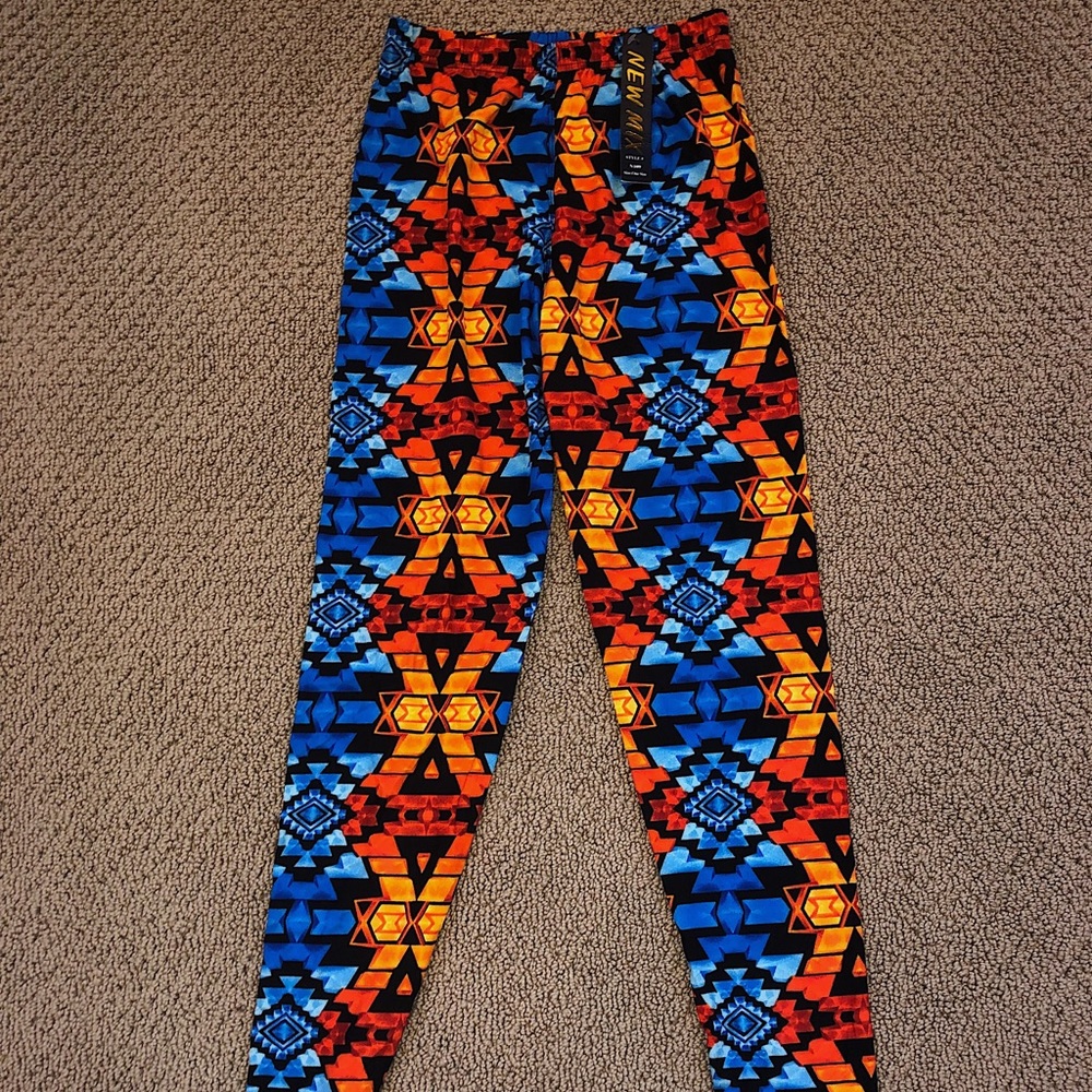 Patterned leggings